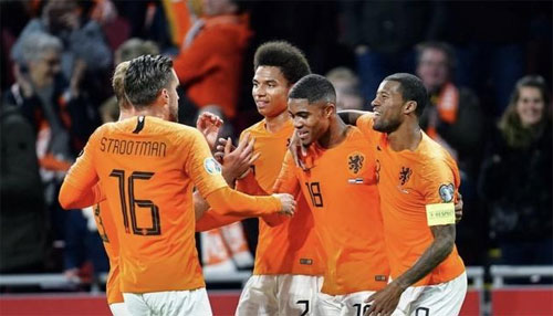 役球员的 役球员的